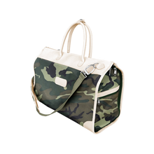 Load image into Gallery viewer, Southtown front view in Color &#39;Classic Camo Coated Canvas&#39;
