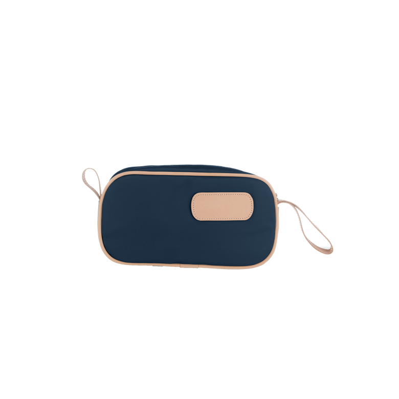 Shave kit front view in Color 'Navy Coated Canvas'